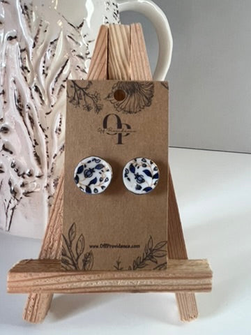 Blue Floral Tea Plate Studs