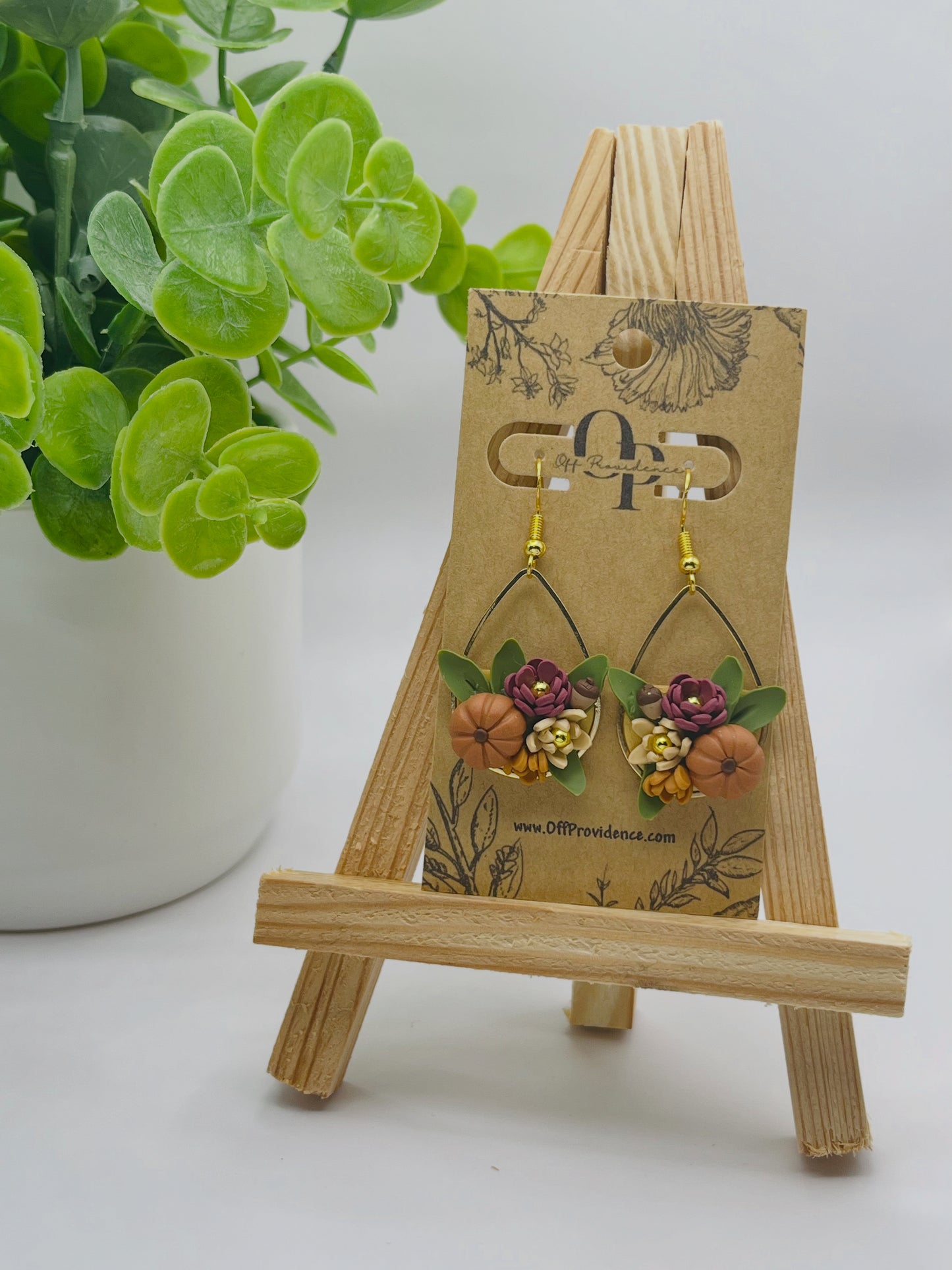 Teardrop Pumpkin Bouquet B