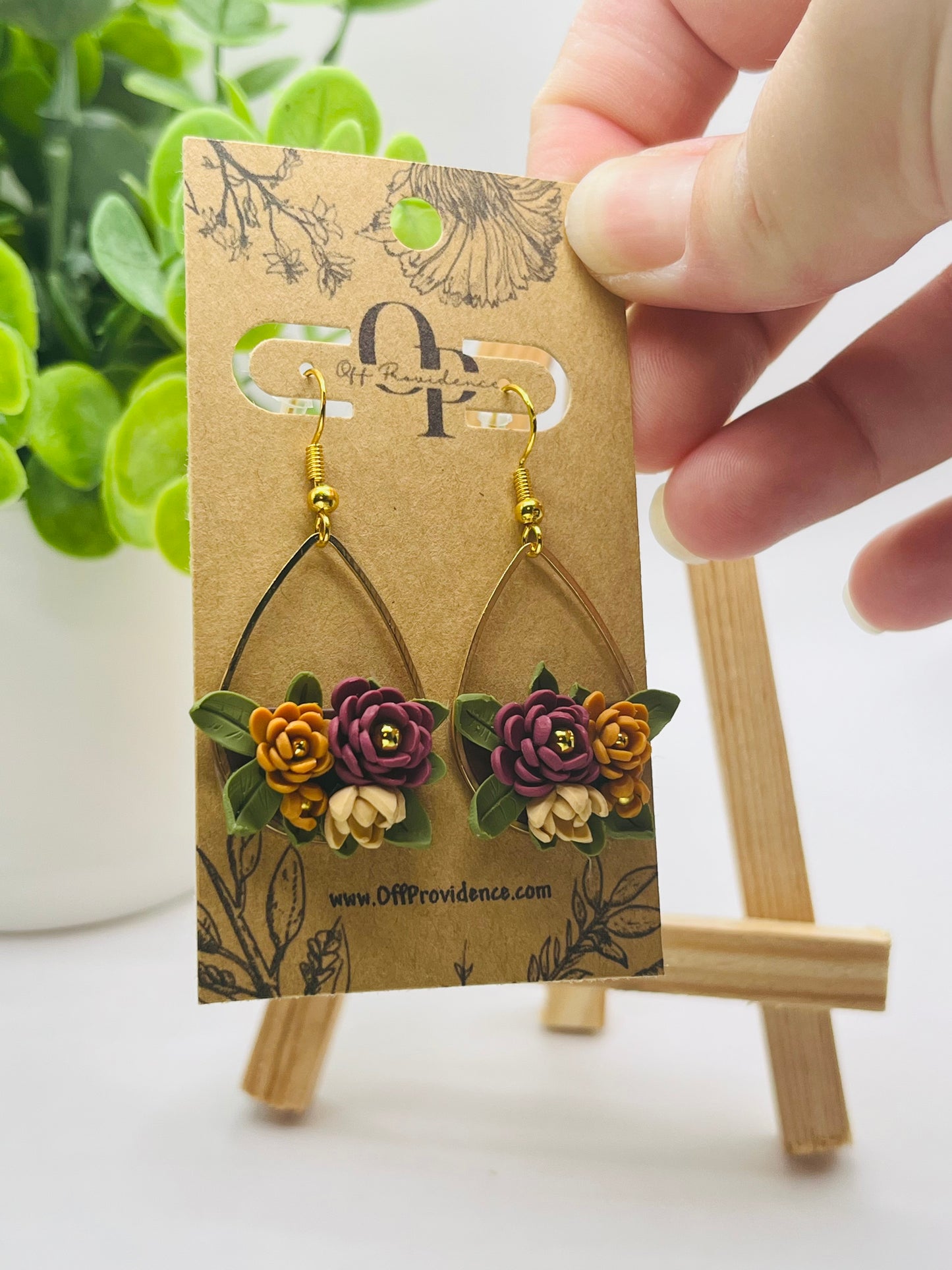 Fall Teardrop Floral Bouquet