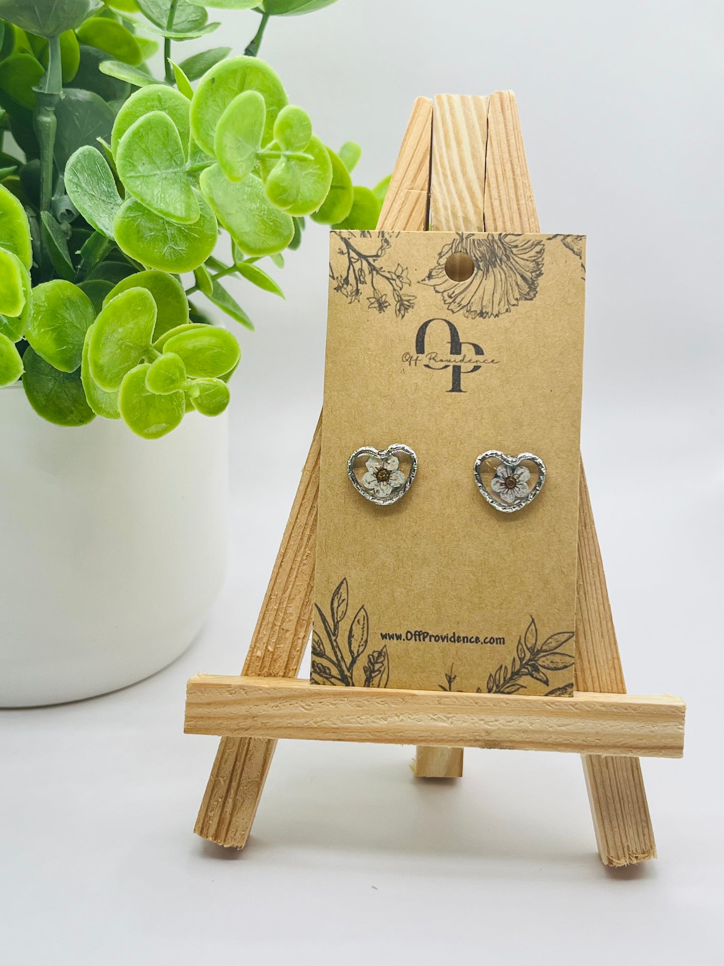 Small Floral Resin Heart