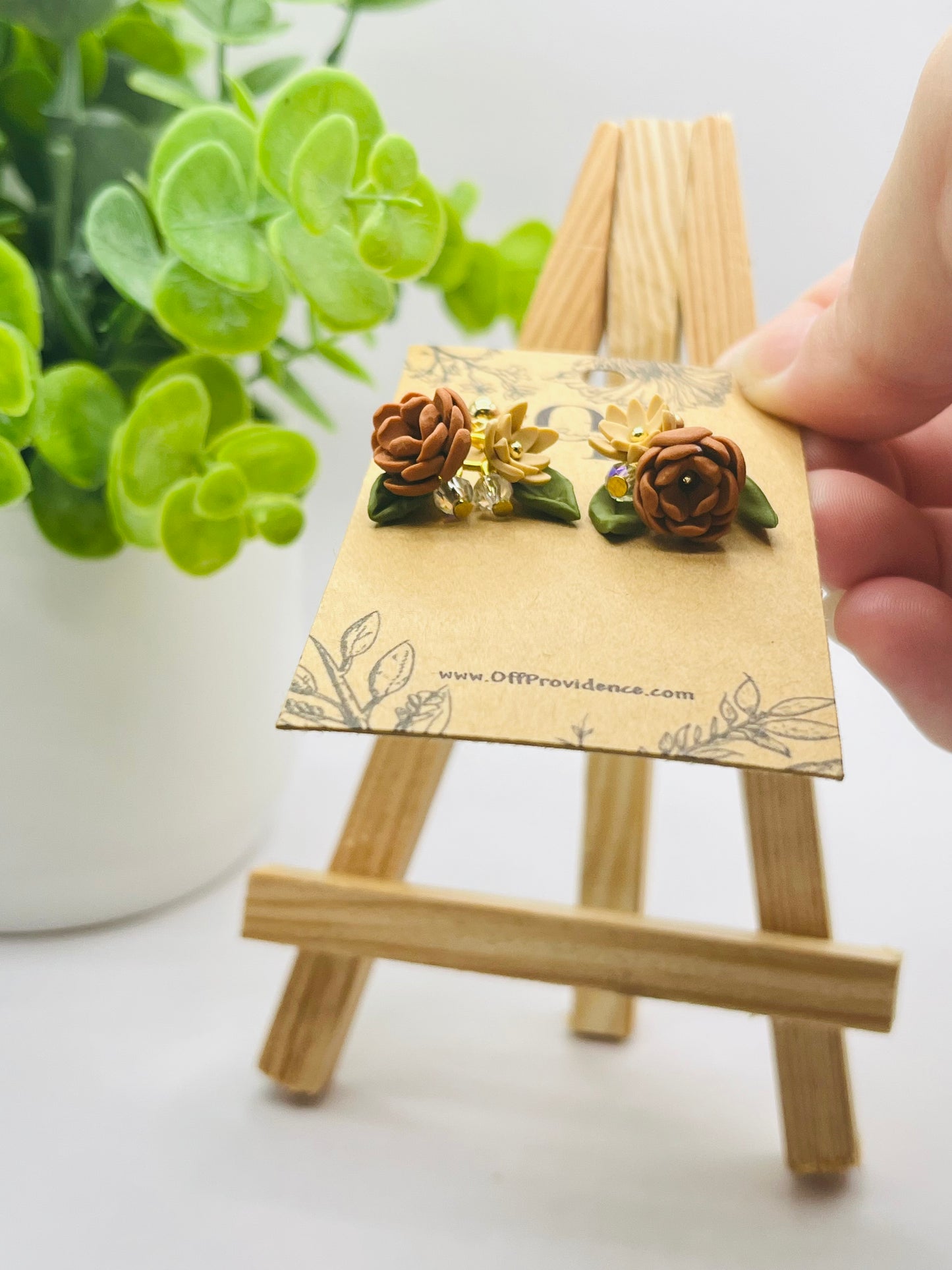 "Love You Bunches" Fall Bouquet Stud Dangle B