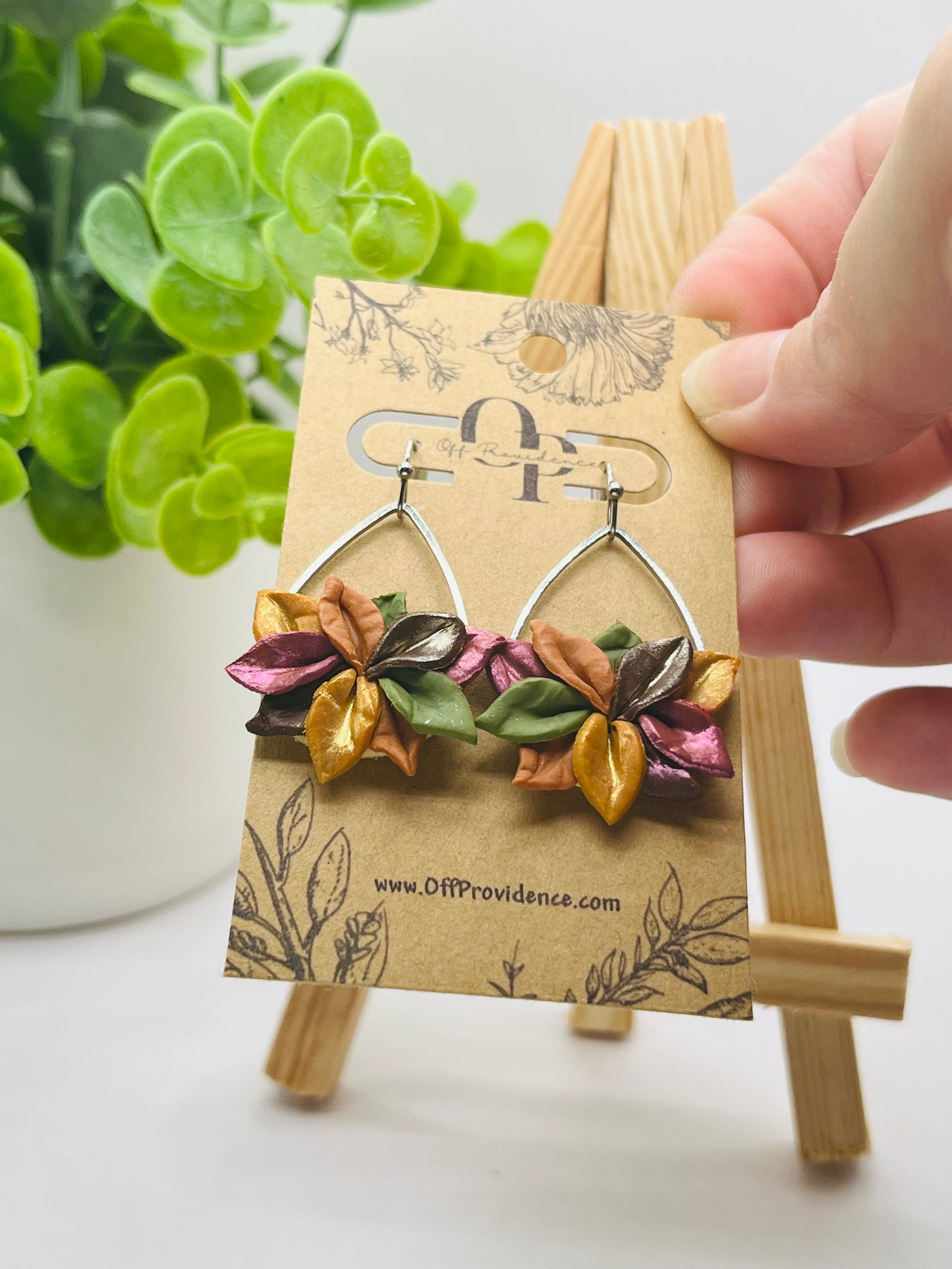 Silver Teardrop & Fall Leaves