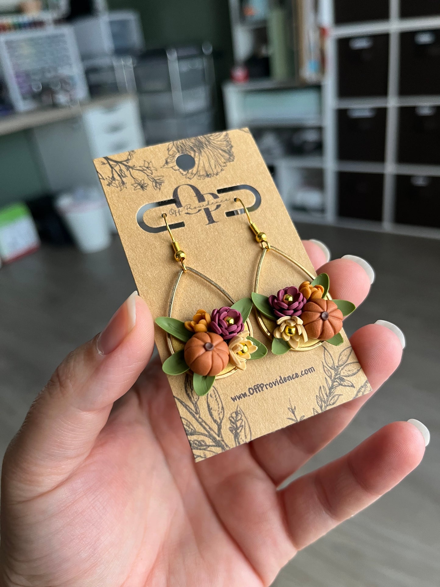 Teardrop Pumpkin Bouquet C