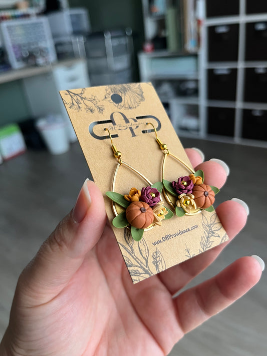 Teardrop Pumpkin Bouquet C