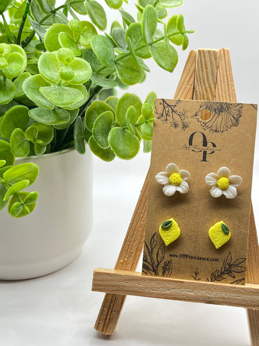 Lem-Omi's & Blossoms Stud Pack of 2