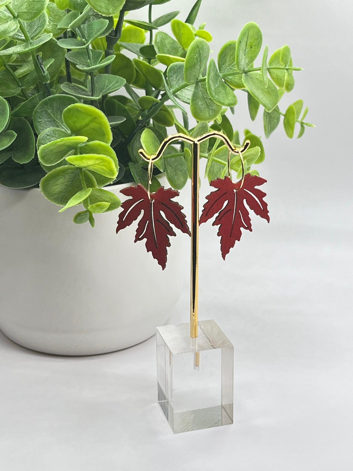 Red Maple Leaves (Wooden)