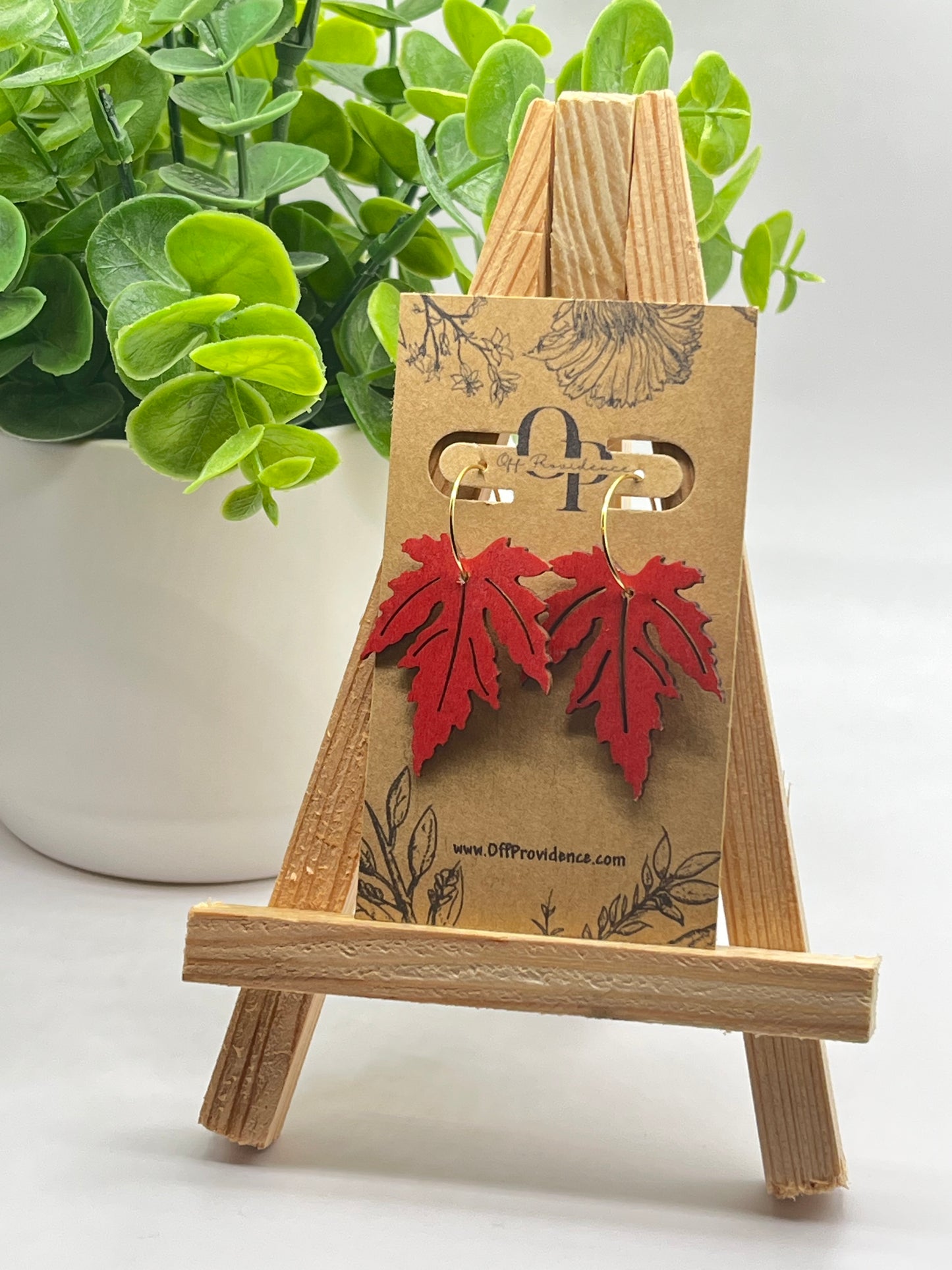 Red Maple Leaves (Wooden)